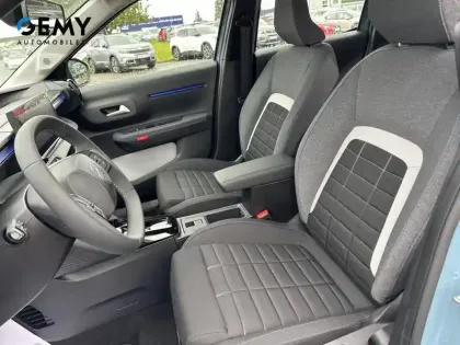 Photo 8 Citroën C3  Hybride 110 ch Automatique