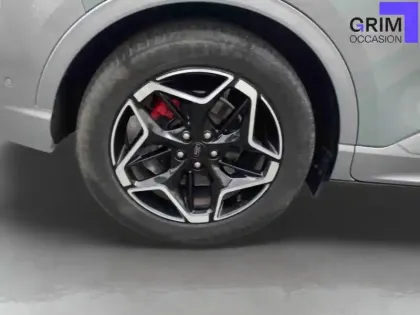 Photo 15 Ford Kuga  2.5 Duratec 180 ch FlexiFuel FHEV E85 Powershift
