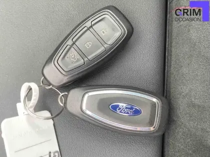 Photo 25 Ford Kuga  2.5 Duratec 180 ch FlexiFuel FHEV E85 Powershift