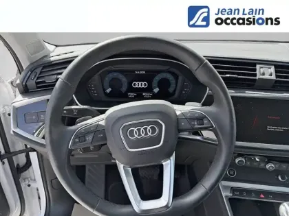 Photo 11 Audi Q3  35 TFSI 150 ch S tronic 7