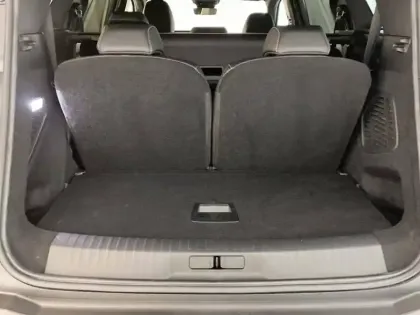 Photo 11 Peugeot 5008  Hybrid 136 e-DCS6