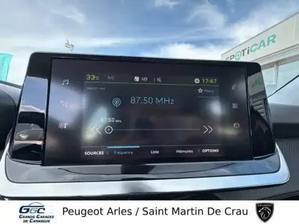 Photo 21 Peugeot 2008  Electrique 136 ch