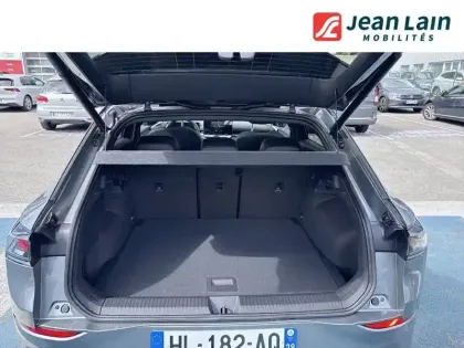 Photo 9 Volkswagen T-roc  1.5 eTSI EVO2 Hybrid 150 ch DSG7