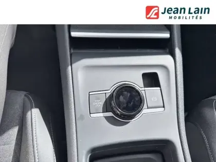 Photo 15 Volkswagen Tiguan  1.5 eTSI 131ch DSG7