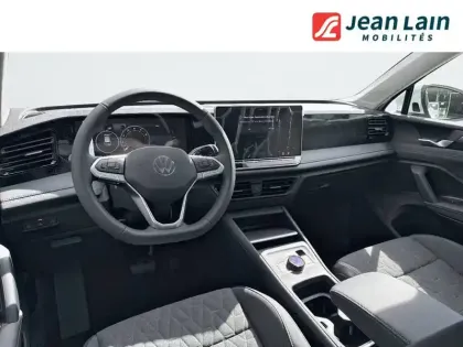 Photo 17 Volkswagen Tiguan  1.5 eTSI 131ch DSG7