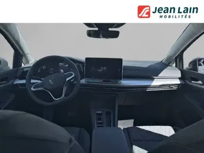 Photo 17 Volkswagen Golf  1.5 eHybrid 204 DSG6