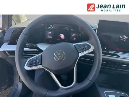 Photo 11 Volkswagen Golf  1.5 eHybrid 204 DSG6