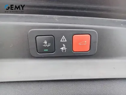Photo 16 Peugeot 5008  PureTech 130ch S&S EAT8
