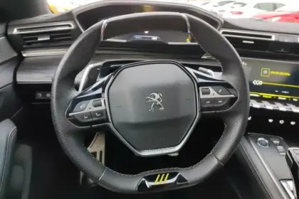 Photo 8 Peugeot 508  Hybrid4 360 e-EAT8 Peugeot Sport Engineered