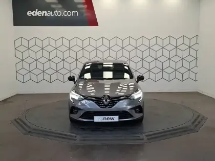 Photo 7 Renault Clio  E-Tech full hybrid 145