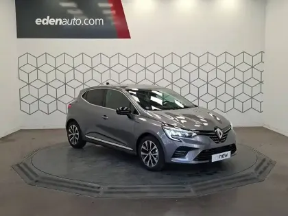 Photo 6 Renault Clio  E-Tech full hybrid 145