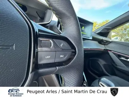 Photo 24 Peugeot 208  PureTech 100 S&S BVM6