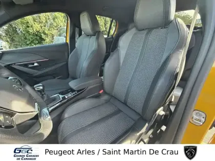 Photo 8 Peugeot 208  PureTech 100 S&S BVM6