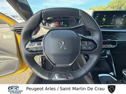 Photo 16 Peugeot 208  PureTech 100 S&S BVM6