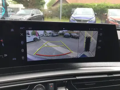 Photo 18 Peugeot 3008  Plug-in Hybrid 195 e-DCS7