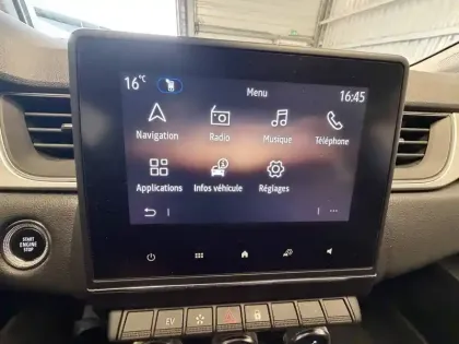 Photo 36 Renault Captur  E-Tech full hybrid 145