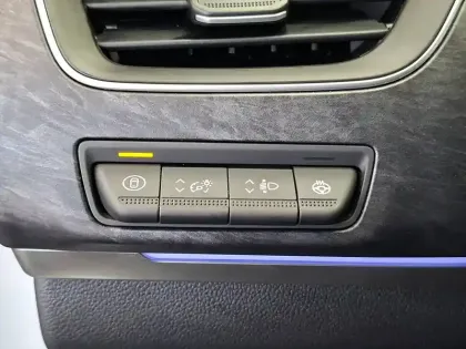 Photo 35 Renault Arkana  E-Tech full hybrid 145 GSR2