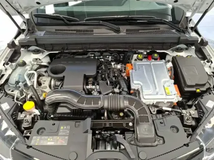 Photo 12 Renault Arkana  E-Tech full hybrid 145 GSR2