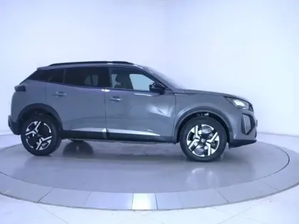 Photo 6 Peugeot 2008  Hybrid 136 e-DCS6