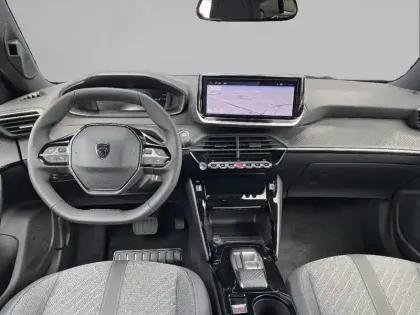 Photo 7 Peugeot 2008  Hybrid 145 e-DCS6