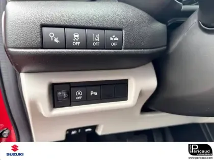 Photo 8 Suzuki Swift  1.2 Dualjet Hybrid CVT