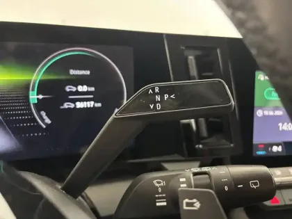 Photo 21 Renault Megane  E-Tech EV40 130ch standard charge