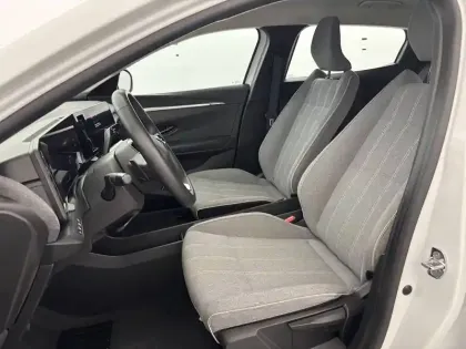 Photo 17 Renault Megane  E-Tech EV40 130ch standard charge