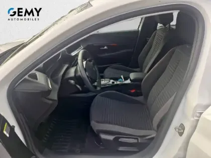 Photo 8 Peugeot 208  Electrique 50 kWh 136ch