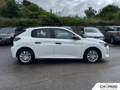 Photo 35 Peugeot 208  BLUEHDI 100 S&S BVM6