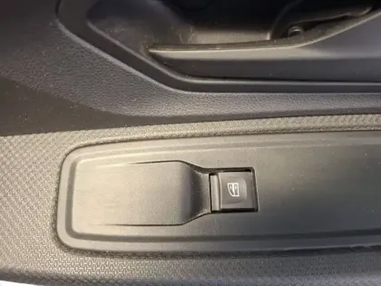 Photo 28 Dacia Sandero  SCe 65
