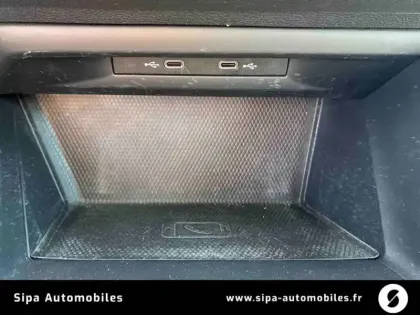 Photo 18 Volkswagen Golf  2.0 TDI SCR 115 BVM6