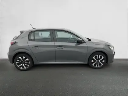 Photo 31 Peugeot 208  PureTech 100 S&S BVM6
