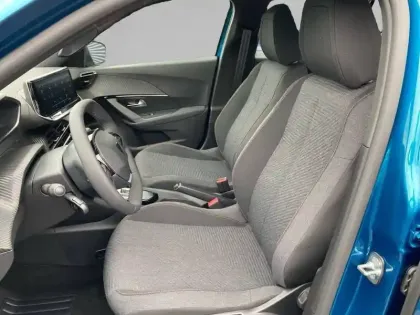 Photo 10 Peugeot 2008  Hybrid 110 e-DCS6