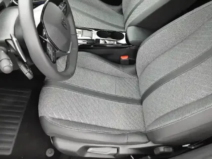 Photo 10 Peugeot 208  Hybrid 100 e-DCS6