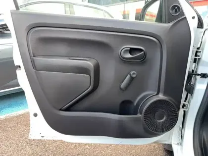 Photo 9 Renault Twingo  III Achat Intégral