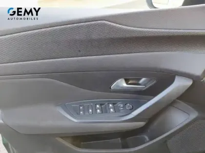 Photo 13 Peugeot 308  PHEV 180 e-EAT8