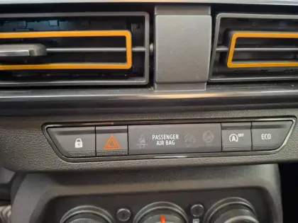 Photo 46 Dacia Sandero  ECO-G 100 - 22