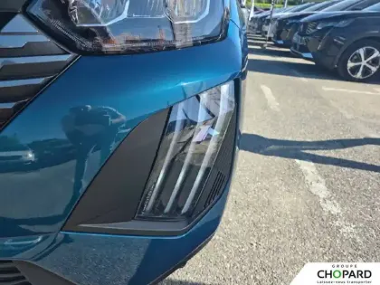 Photo 21 Peugeot 2008  Electrique 54 kWh 156 ch
