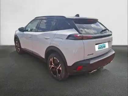 Photo 6 Peugeot 2008  PureTech 130 S&S EAT8
