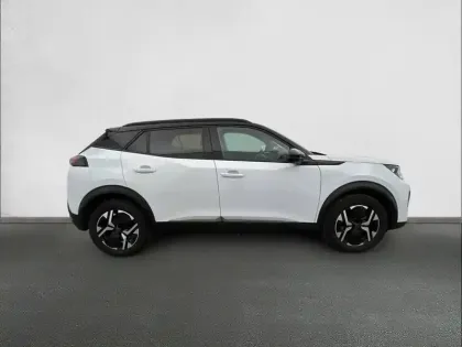 Photo 38 Peugeot 2008  PureTech 130 S&S EAT8