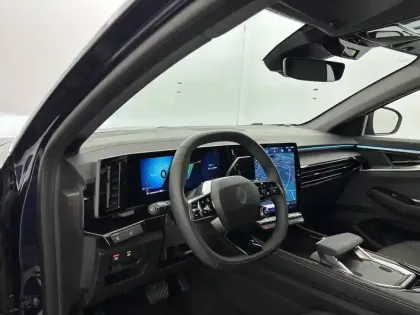 Photo 18 Renault Espace  E-Tech full hybrid 200 GSR2
