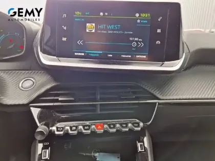 Photo 12 Peugeot 208  Electrique 50 kWh 136ch