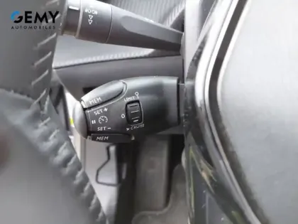Photo 18 Peugeot 2008  PureTech 100 S&S BVM6