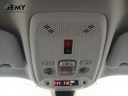 Photo 37 Peugeot 2008  PureTech 100 S&S BVM6