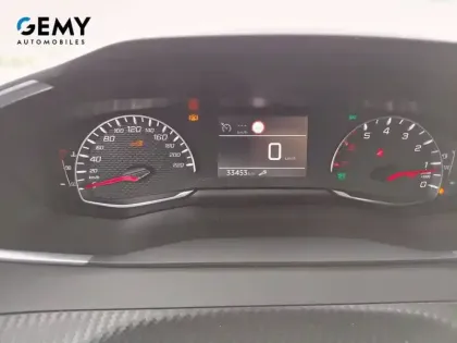 Photo 17 Peugeot 2008  PureTech 100 S&S BVM6