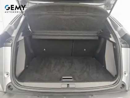 Photo 26 Peugeot 2008  PureTech 100 S&S BVM6