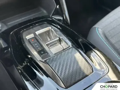 Photo 21 Peugeot 2008  Electrique 136 ch