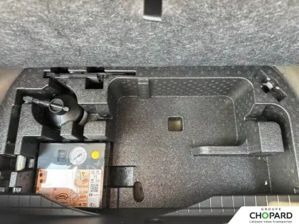 Photo 26 Peugeot 2008  Electrique 136 ch
