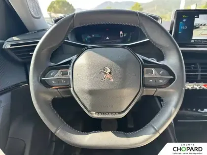 Photo 15 Peugeot 2008  Electrique 136 ch