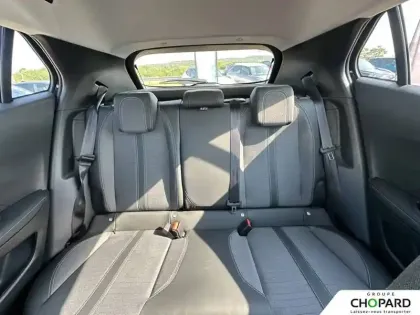 Photo 39 Peugeot 2008  Electrique 136 ch